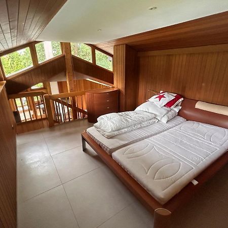 Idyllisches Einfamilienhaus Bei Muenchen Villa Екстериор снимка